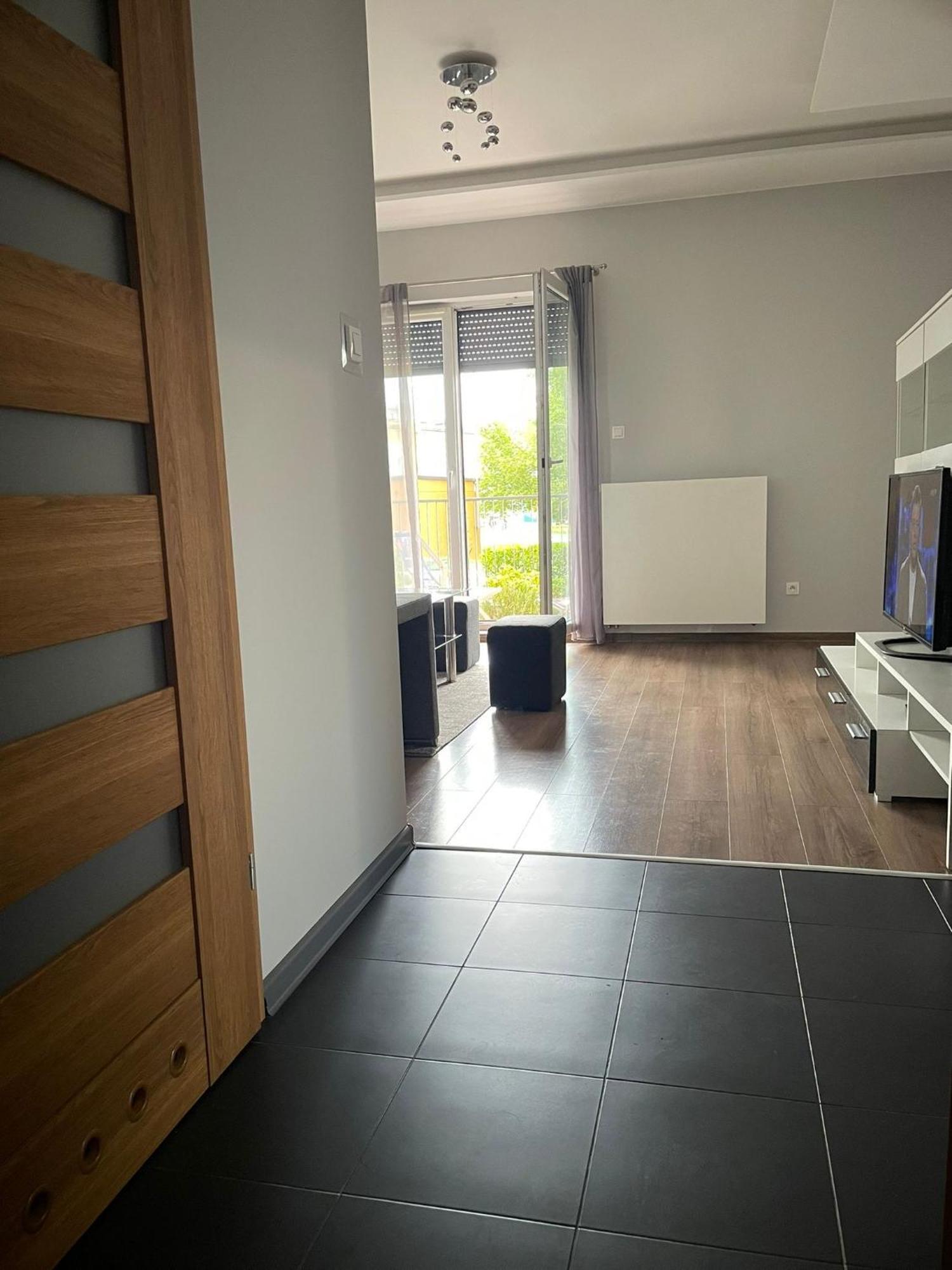 Laura Z Ogrodkiem Apartment Kielce